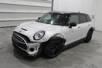 Schadeauto Mini Cooper _SD_CLUBMAN 2020/4