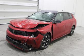 Coche accidentado Opel Astra  2024/1