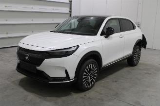 damaged passenger cars Honda e:Ny1  2023/10