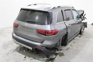 Mercedes GLB 200 picture 3