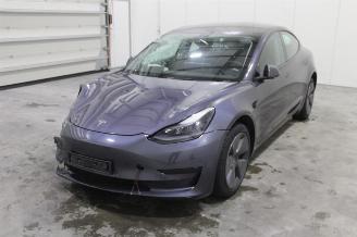 Coche accidentado Tesla Model 3  2023/3