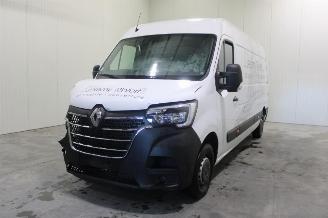 krockskadad bil auto Renault Master  2023/6