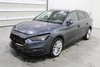 Schadeauto Seat Leon  2022/6