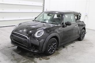 demontáž osobní automobily Mini One  2021/8