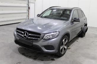 krockskadad bil auto Mercedes GLC 250 2018/10