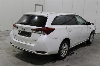 Toyota Auris  picture 3