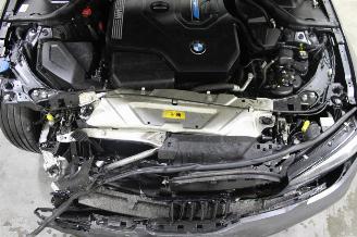 BMW 3-serie 320 picture 24