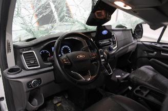 Ford Transit  picture 9