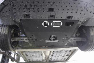 Peugeot 208  picture 16