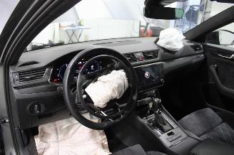 Skoda Superb  picture 8