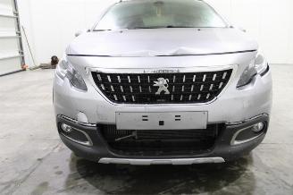 Peugeot 2008  picture 7