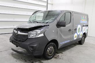 Coche siniestrado Opel Vivaro  2015/6