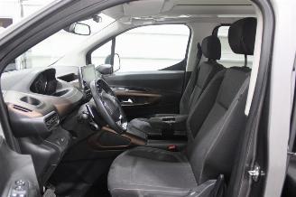 Peugeot Rifter  picture 11