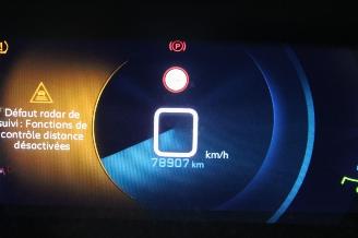 Peugeot 208  picture 12