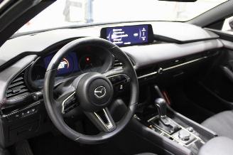Mazda 3  picture 10