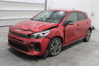 skadebil auto Kia Rio  2020/8