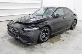 Schadeauto Mercedes A-klasse A 180 2025/3