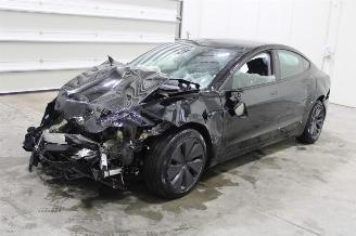 damaged passenger cars Tesla Model 3  2025/5
