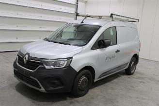 Auto incidentate Renault Kangoo  2022/9