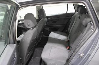 Volkswagen Golf  picture 11