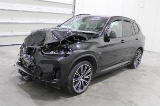 krockskadad bil auto BMW X3  2022/5