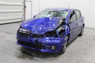 Damaged car Dacia Sandero  2024/10
