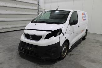 Salvage car Peugeot Expert  2021/9
