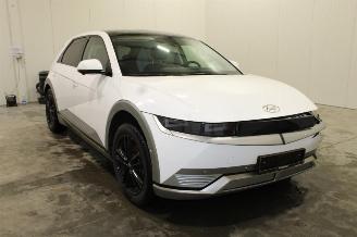 Hyundai Ioniq  picture 2