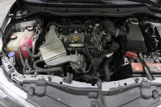 Toyota Auris  picture 14