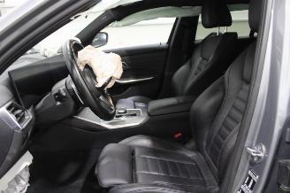 BMW 3-serie 330 picture 10