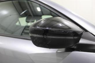 Peugeot 2008  picture 7