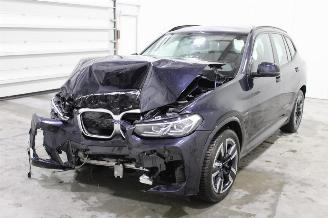 Unfallwagen BMW iX3  2025/2