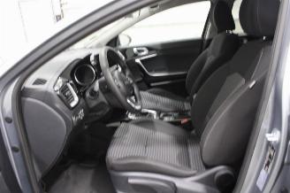 Kia Xceed  picture 11