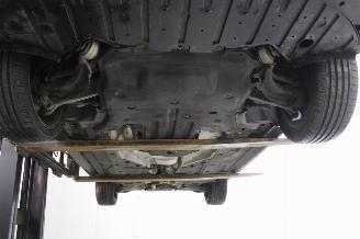 Jaguar XE  picture 13