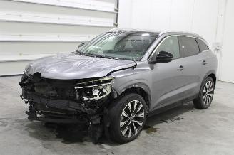 skadebil auto Renault Austral  2023/4