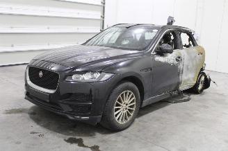 Vrakbiler auto Jaguar F-Pace  2019/7