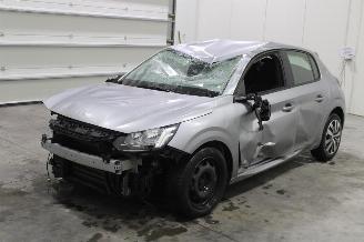 Salvage car Peugeot 208  2023/9