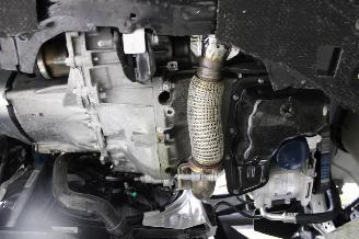 Peugeot 208  picture 17