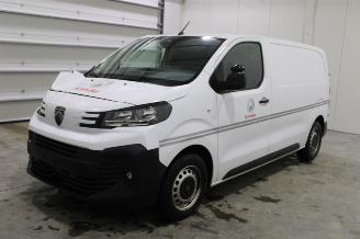 skadebil auto Peugeot Expert  2024/11