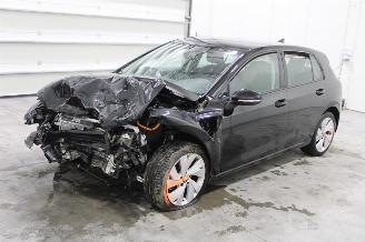 rozbiórka samochody osobowe Volkswagen Golf  2025/5