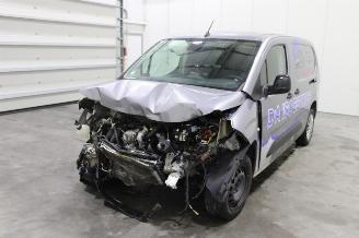 uszkodzony samochody osobowe Toyota ProAce CITY 2025/4