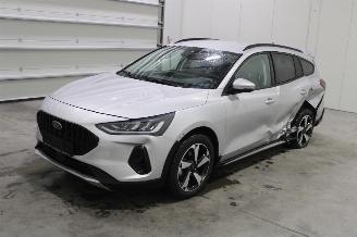 Voiture accidenté Ford Focus  2024/11