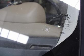 Land Rover Discovery  picture 9