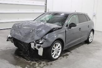 Unfallwagen Audi A3  2018/12