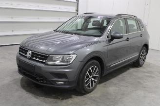 Unfallwagen Volkswagen Tiguan  2020/8