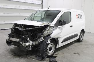 Coche accidentado Peugeot Partner  2022/5
