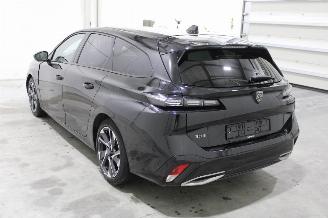 Peugeot 308  picture 4