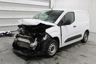 skadebil auto Fiat Doblo  2025/4