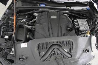 Porsche Macan  picture 16
