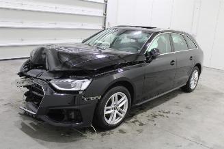 Vaurioauto  passenger cars Audi A4  2024/4